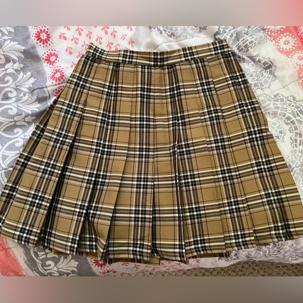 WILD FABLE Plaid Brown Skirt